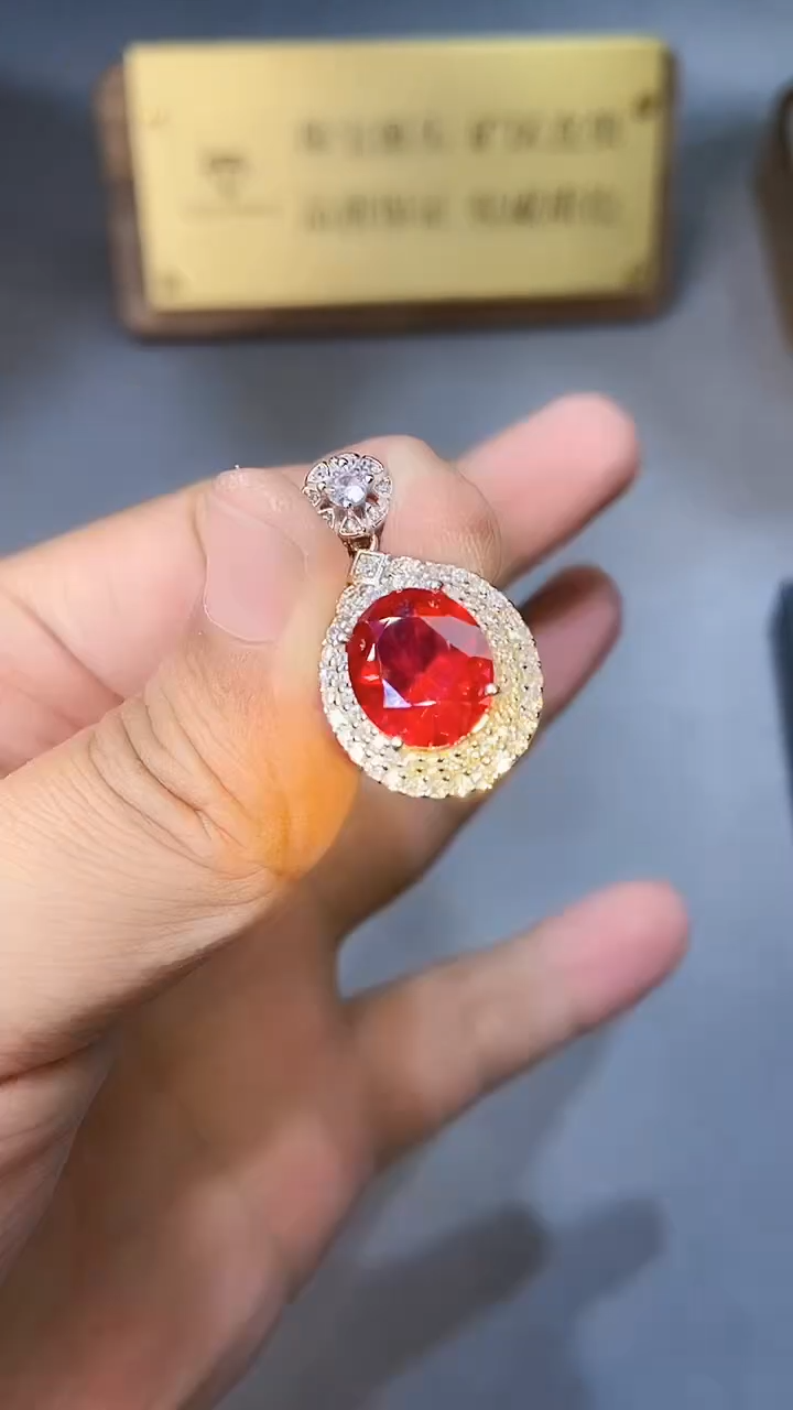 【闪购商品】红宝石颈饰银S925镶嵌156