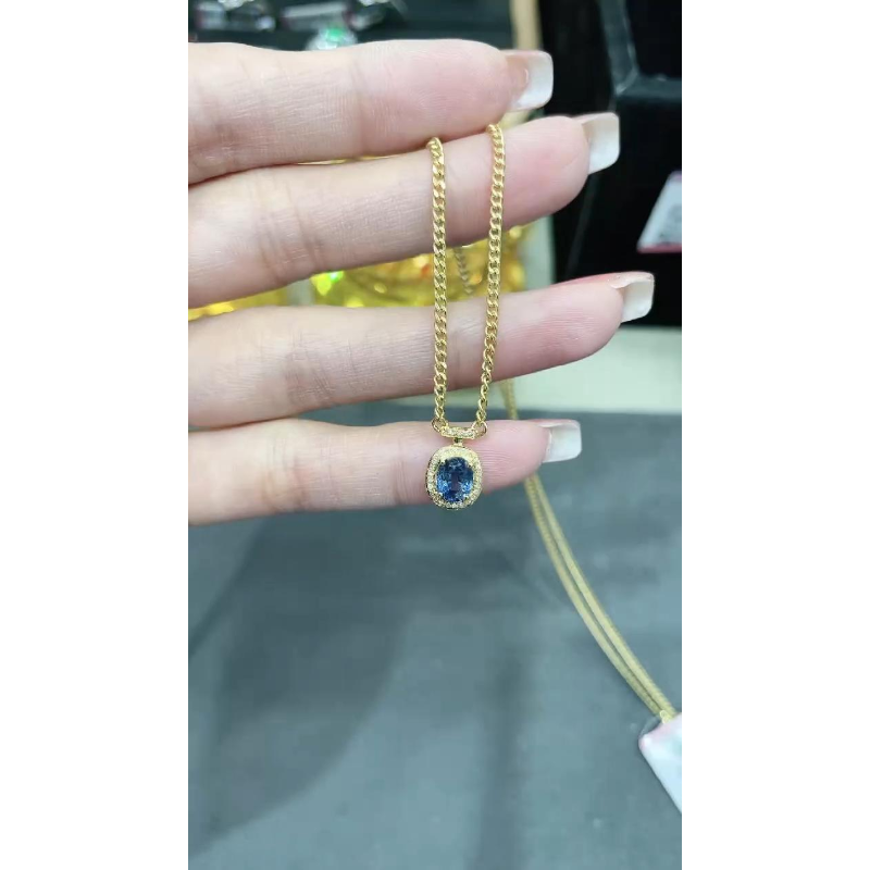 18K金镶嵌蓝宝石项链古巴链