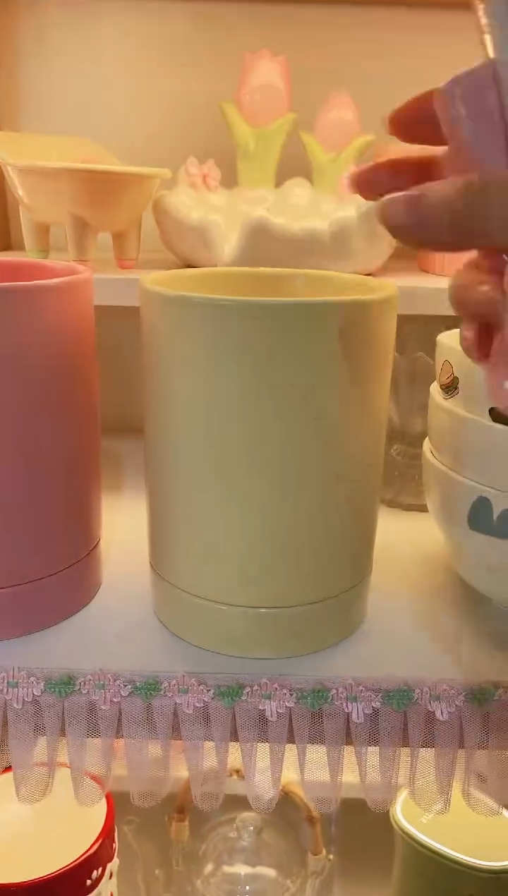 【闪购商品】摆件陶瓷筷子筒黄色品质好，发货快，放心拍