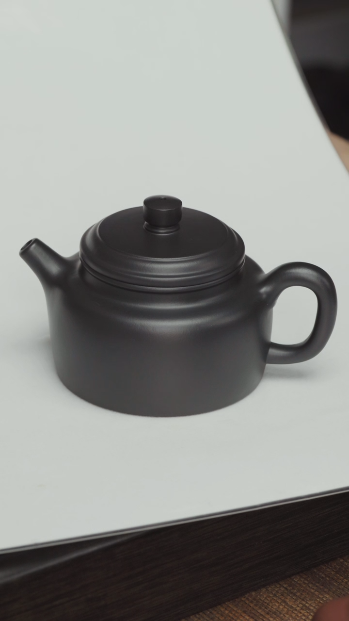 【闪购商品】紫砂茶壶老紫泥还原烧德钟180CC-半手