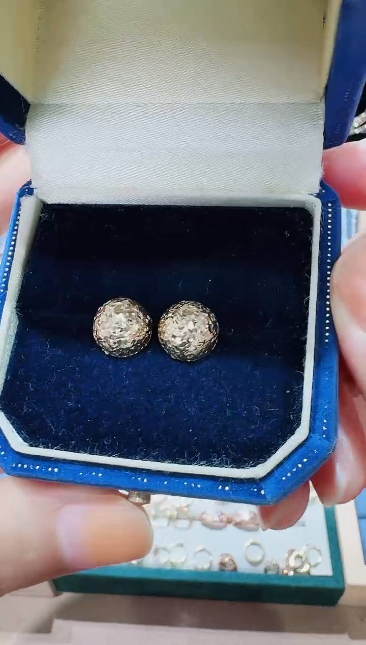 【闪购商品】18K金耳饰碎碎冰耳钉