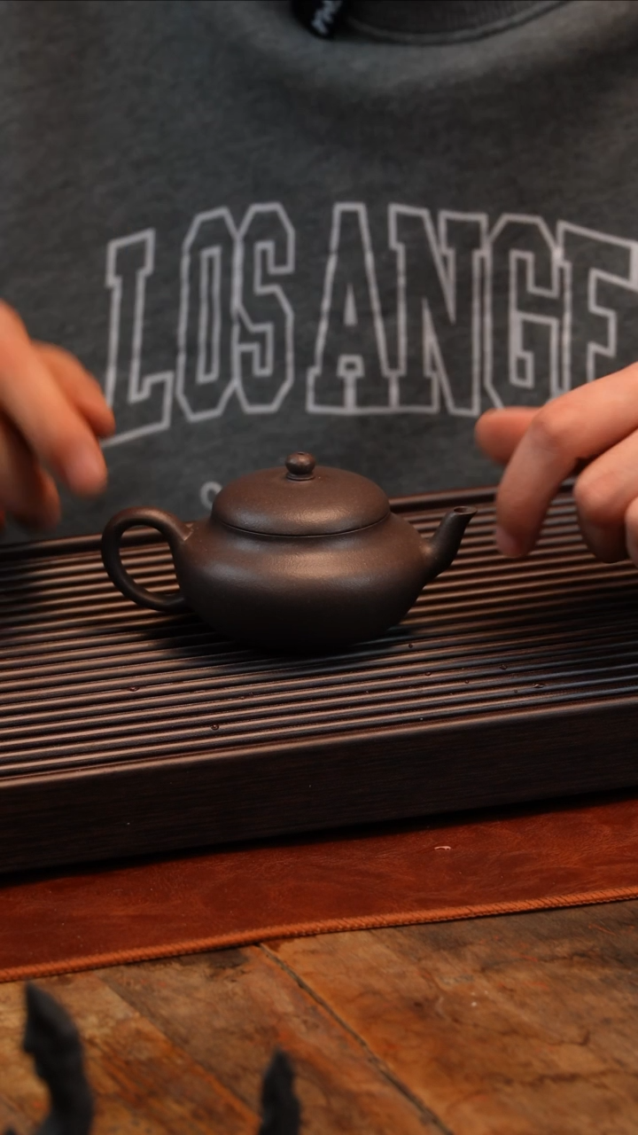 【闪购商品】紫砂茶壶扁笑樱茶壶