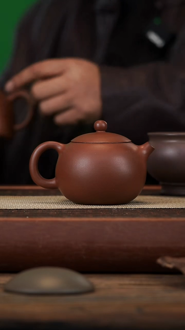 茶壶紫砂260毫升红皮龙西施