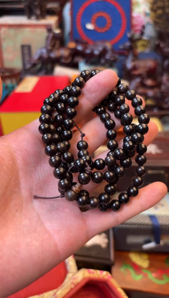 檀香紫檀（小叶紫檀）--------瓷--------