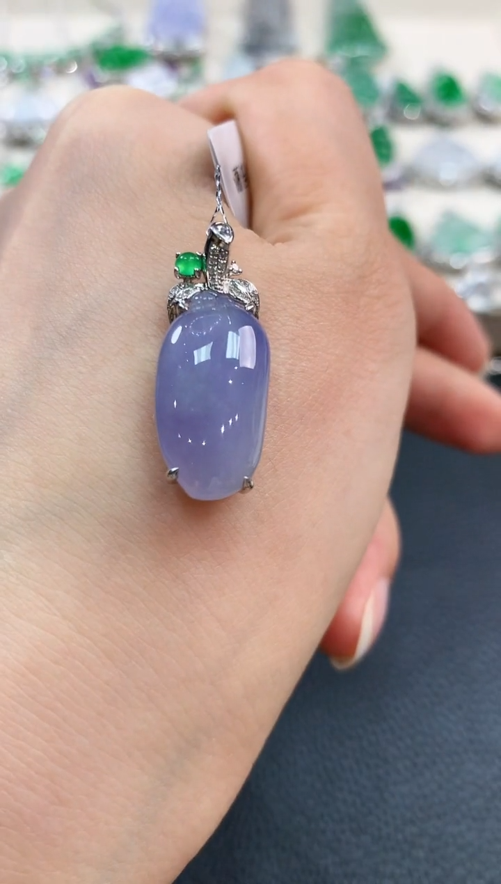 【闪购商品】翡翠吊坠(不含链)18K金镶嵌n55有色差