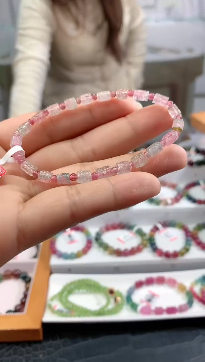 【闪购商品】碧玺手链未镶嵌多样性发一条