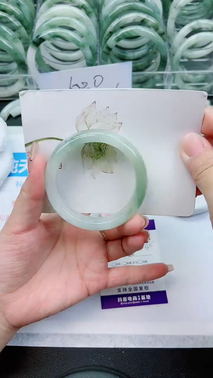 【闪购商品】石英质玉手镯未镶嵌A105号/51-52圈
