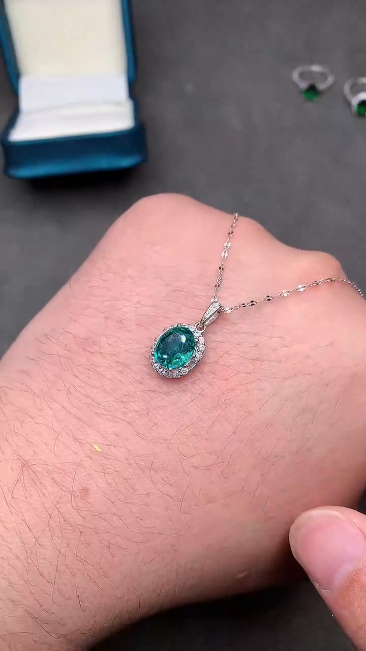 【闪购商品】帕拉依巴碧玺颈饰银S925镶嵌·····