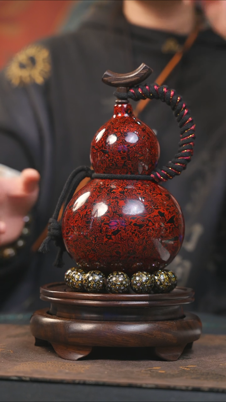 【闪购商品】YU190漆艺酒葫芦不包手串及旋转底座