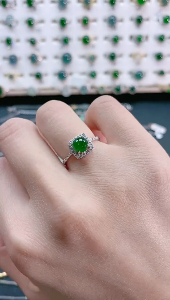 【闪购商品】翡翠戒指银S925镶嵌天然翡翠