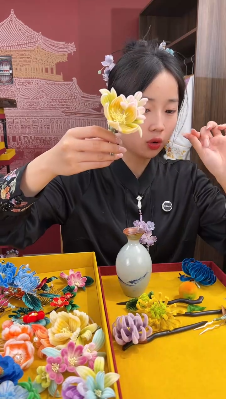 【闪购商品】刺绣非遗绒花（发饰