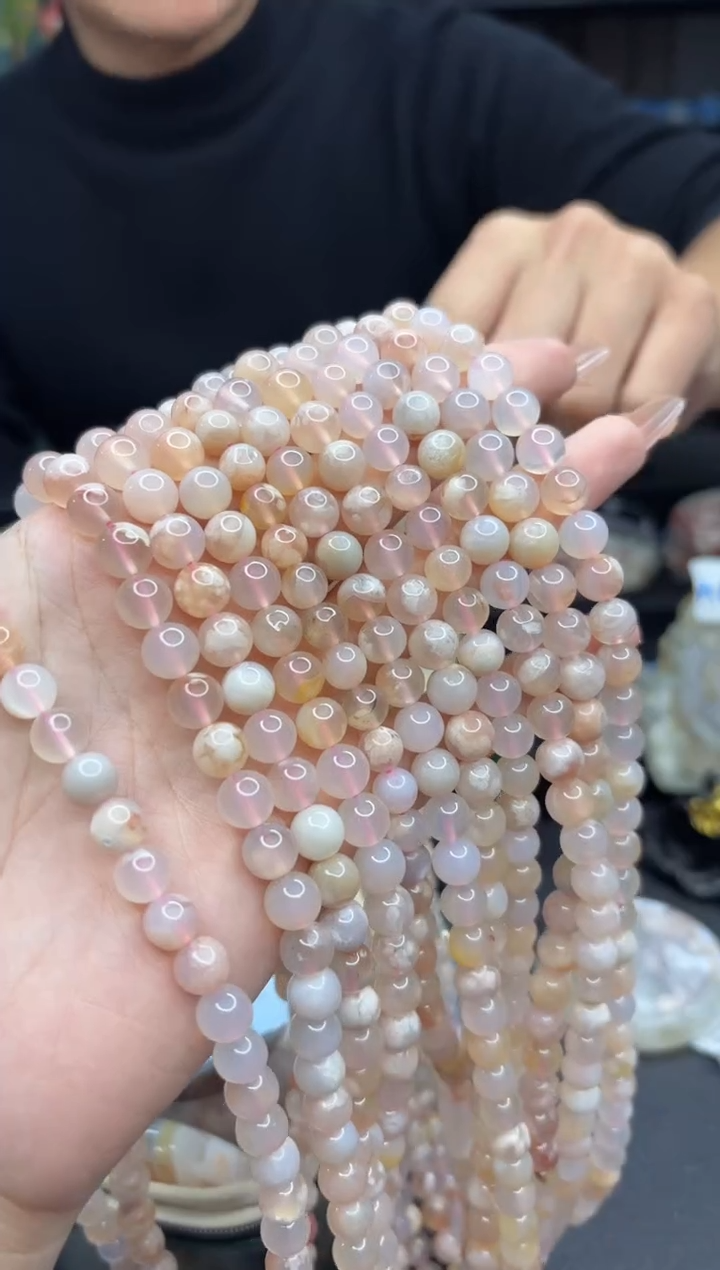 【闪购商品】石英质玉手链未镶嵌750多样性发其一