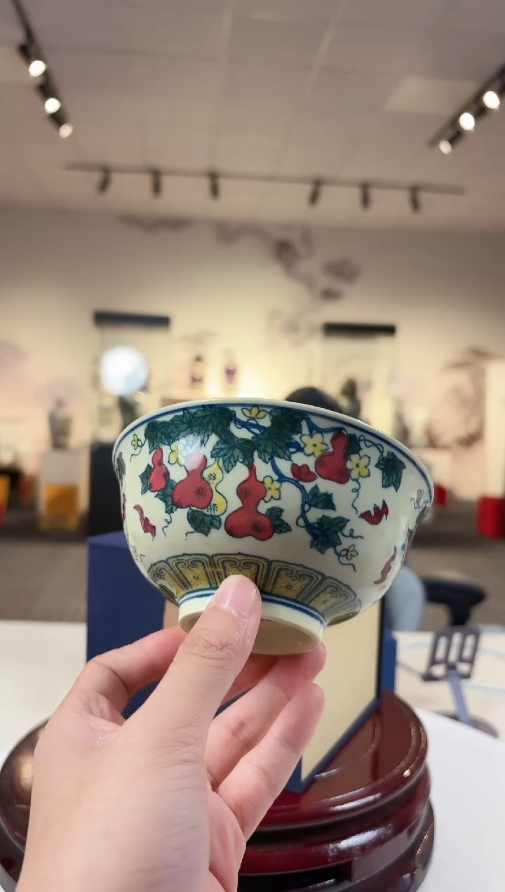 陶瓷黄稀葫芦花碗+礼盒