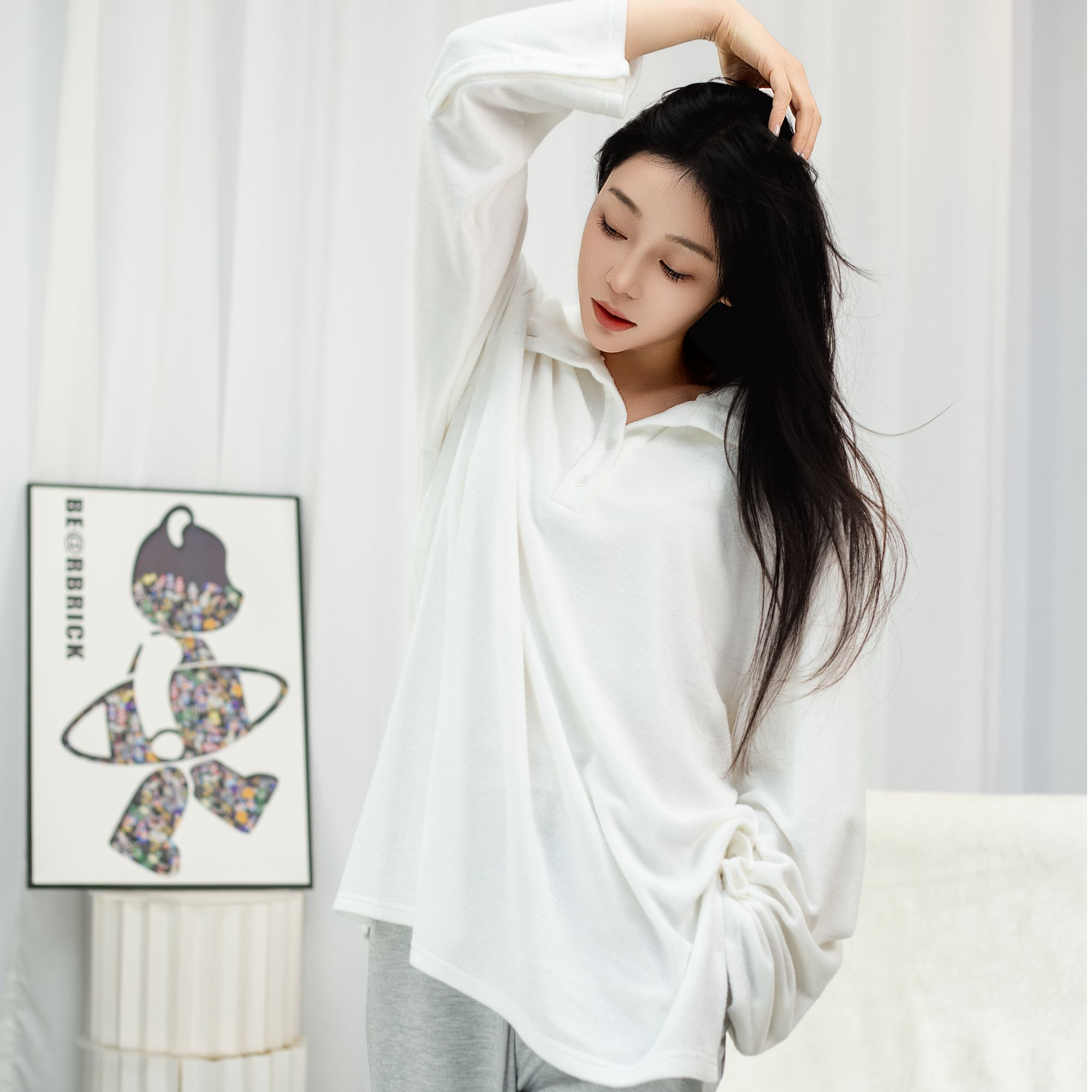 春季新款翻领宽松廓形中袖上衣时尚休闲纯欲风