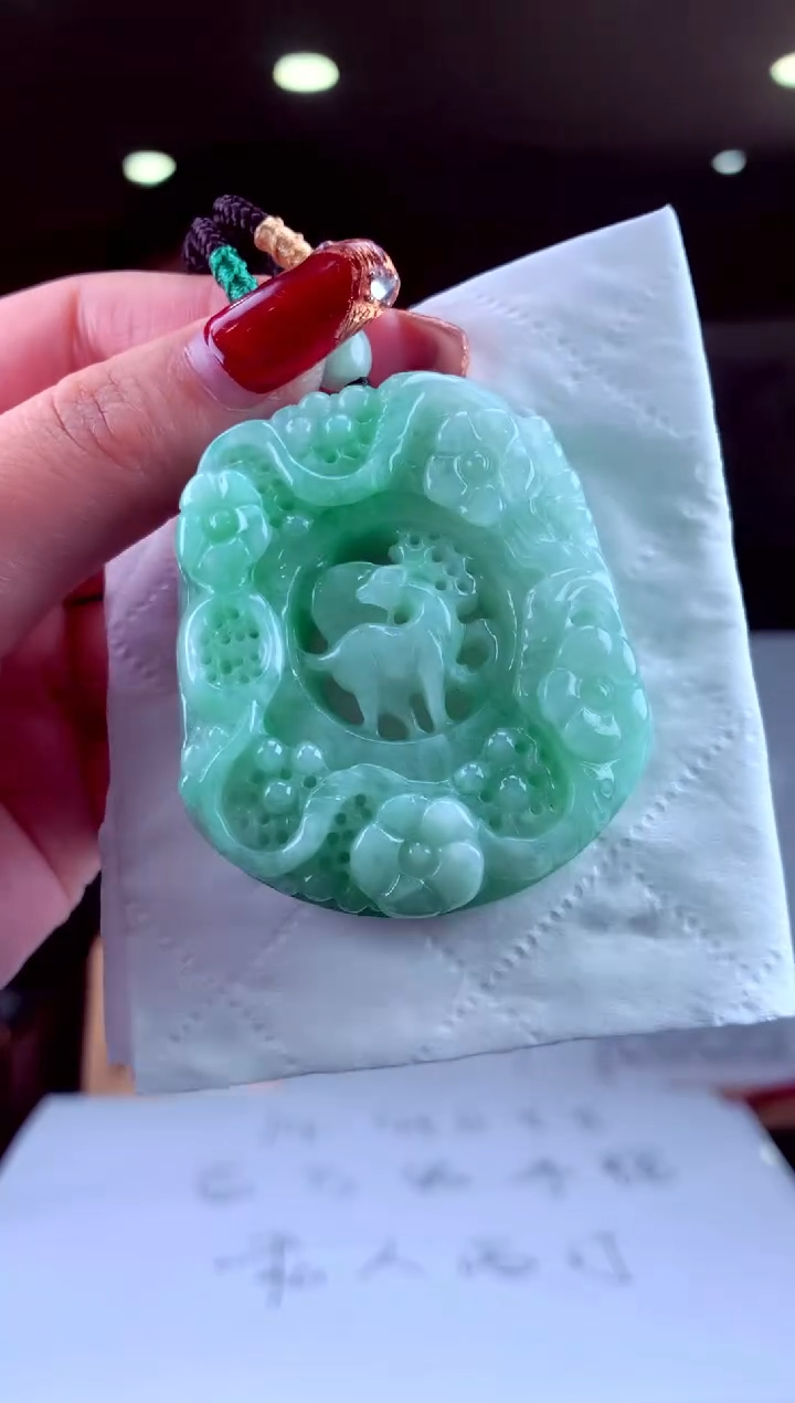 【闪购商品】定制翡翠未镶嵌天然A货翡翠（拍一发一）