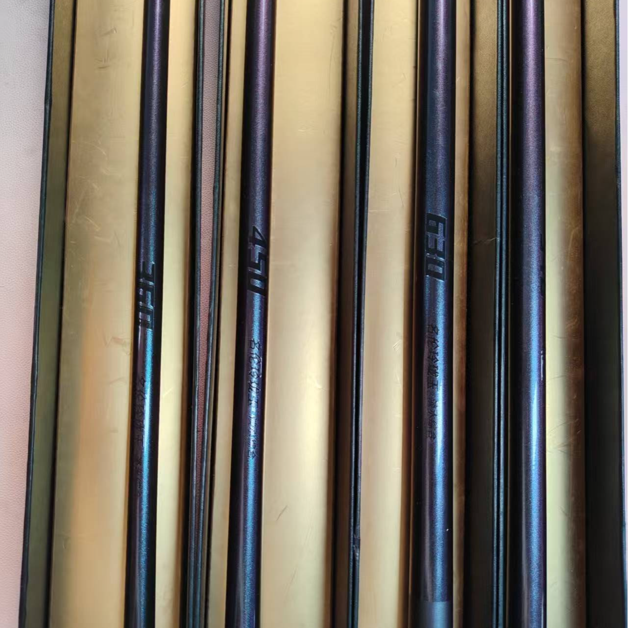 名伦玲珑玉台钓竿不带包装盒