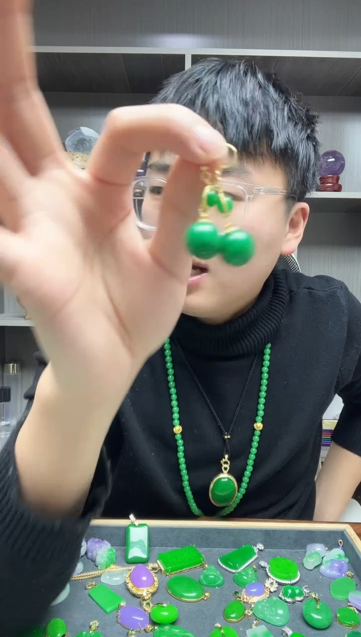 【闪购商品】翡翠耳饰14K金镶嵌耳饰