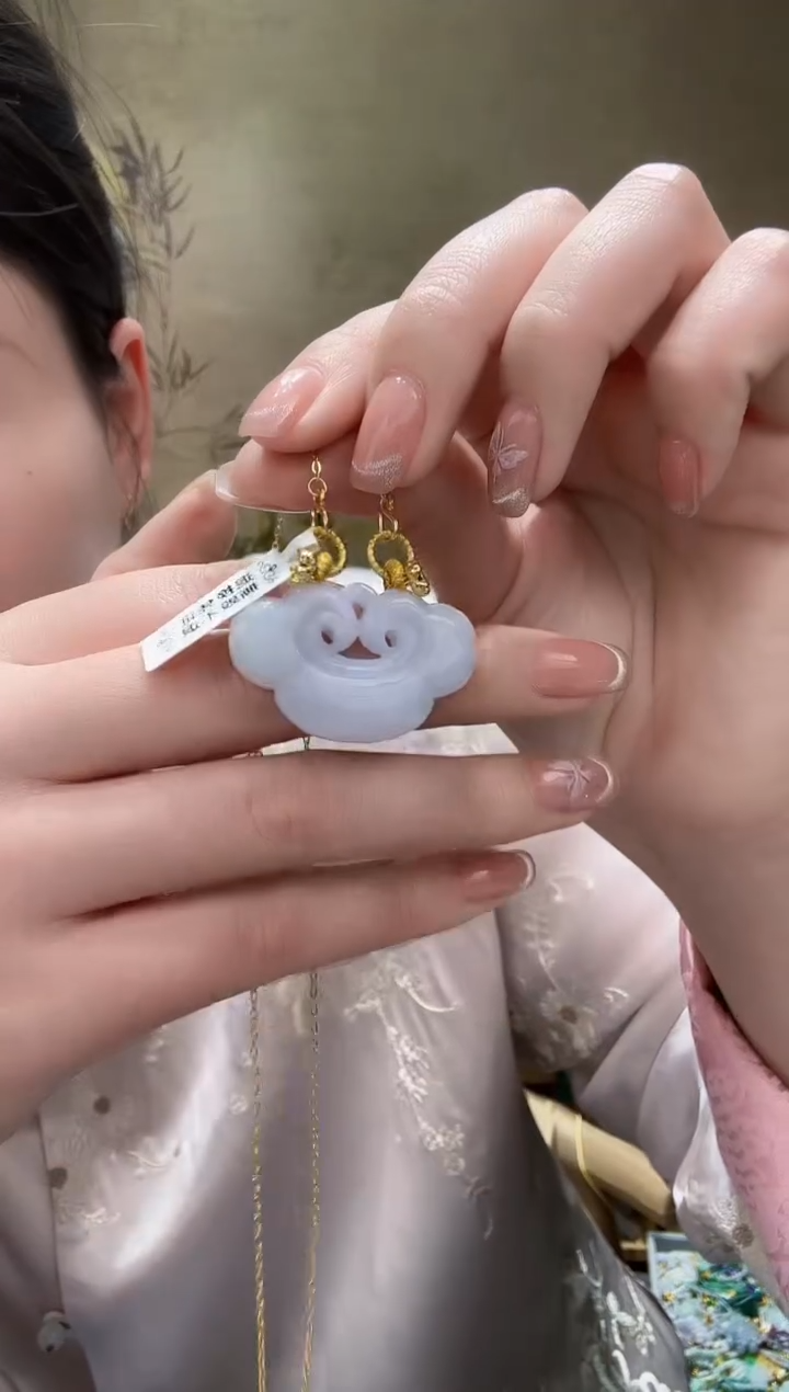 【闪购商品】翡翠颈饰未镶嵌吊坠