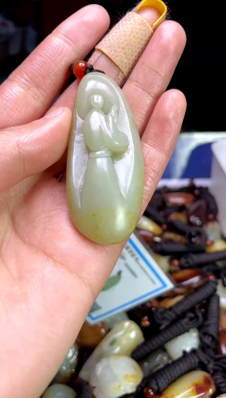 【闪购商品】和田玉颈饰未镶嵌1