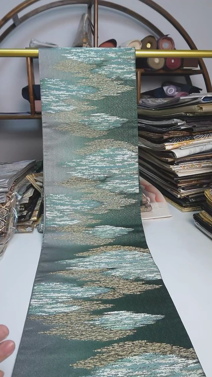 【闪购商品】织绣44西阵织六通云霞纹
