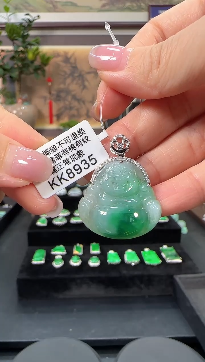 颈饰18K金镶嵌翡翠KK8935佛公