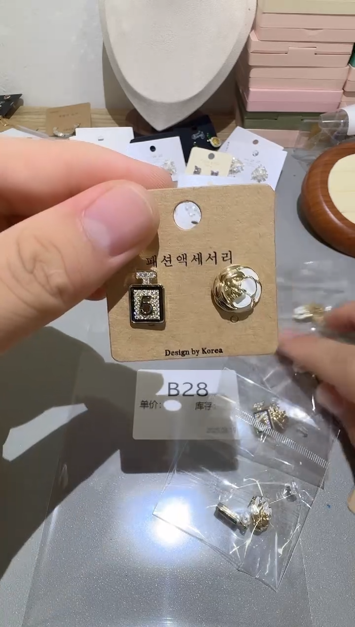 铜合金合成立方氧化锆925银B28