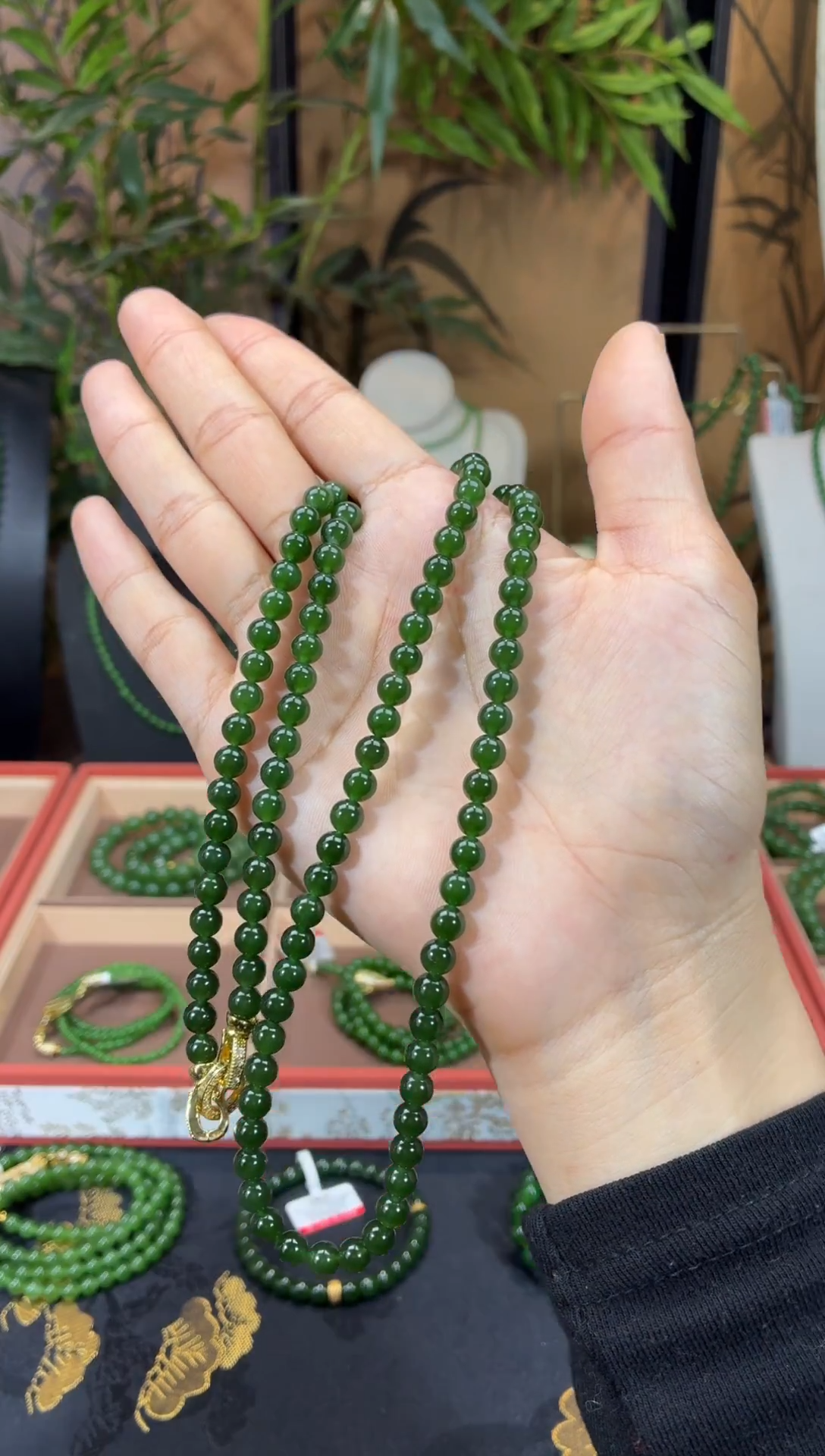 颈饰未镶嵌和田玉（碧玉）6辣菠无矿毛衣链