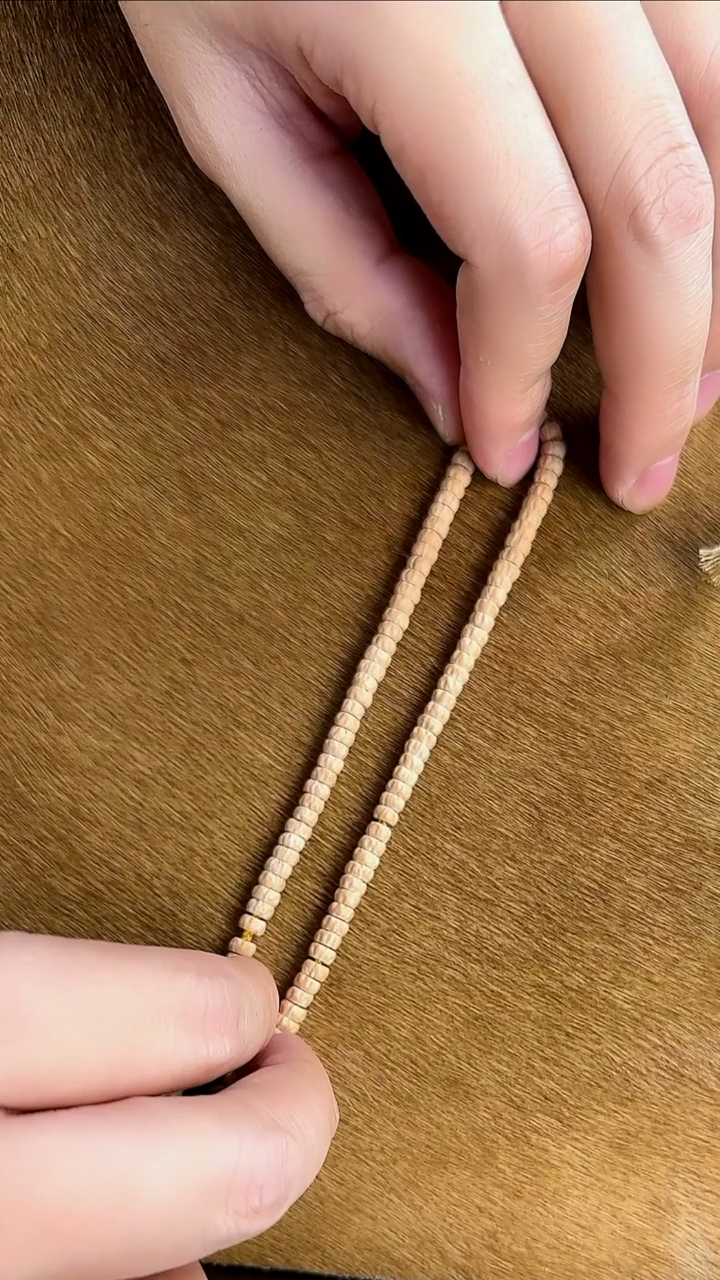 手串柏香籽/百香籽手持药片