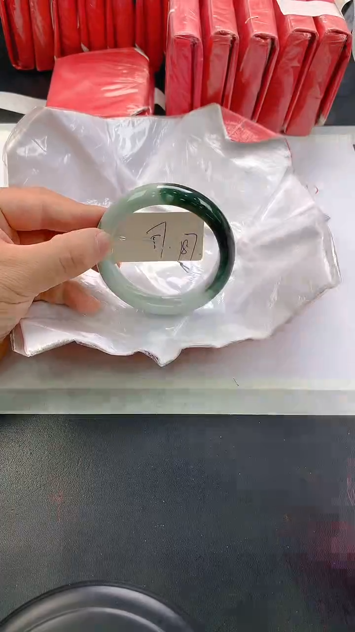 未镶嵌手镯翡翠187