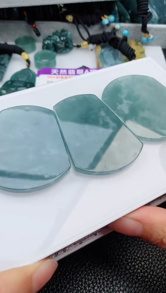 【闪购商品】翡翠颈饰未镶嵌多样性发其1一 无事牌