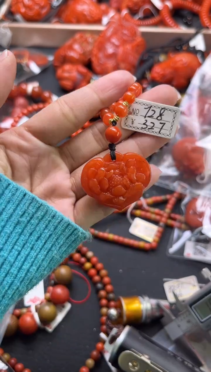 【闪购商品】南红玛瑙未镶嵌珠宝奇石728