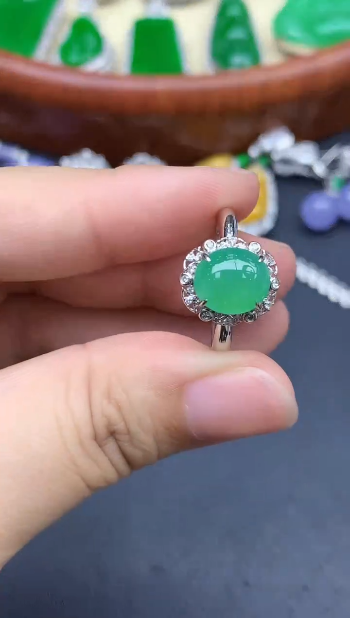 18K金镶嵌戒指翡翠497-中国好珍宝