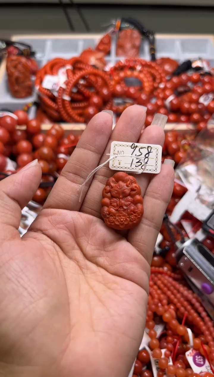 【闪购商品】南红玛瑙珠宝奇石未镶嵌958