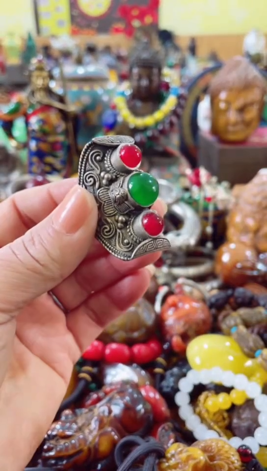 【闪购商品】摆件宫廷影视老旧工艺摆件