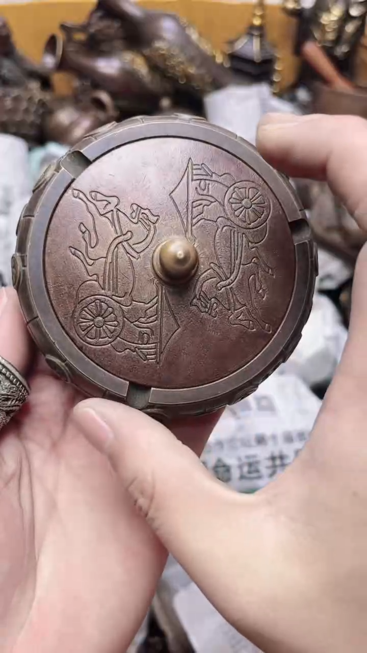 精美铜器，点击下单