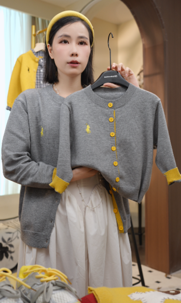 25年秋季新款时尚百搭休闲韩版简约男女童亲子款灰色开衫毛衣