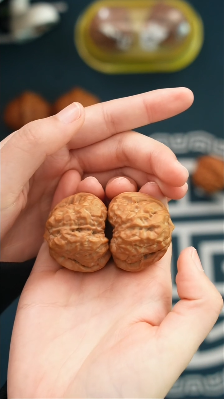 吊坠文玩核桃开背蛤蟆头全品39