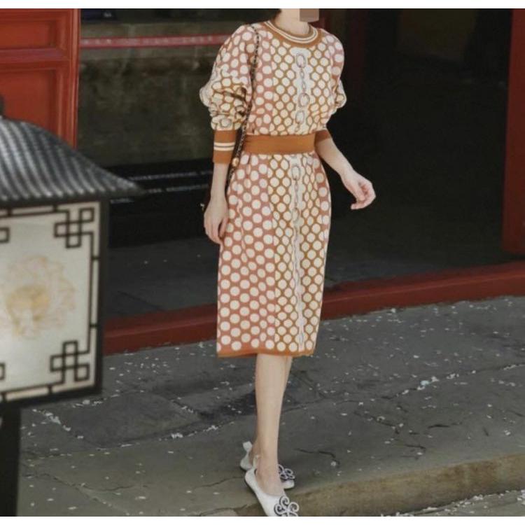 爱马仕/连衣裙/95新/丝缎、羊毛、亮片/[251207SJ]