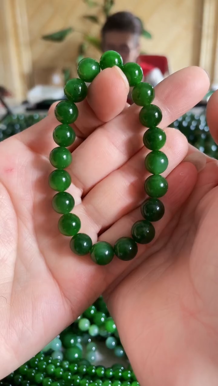 【闪购商品】和田玉（碧玉）手链未镶嵌卡9+手串微黑