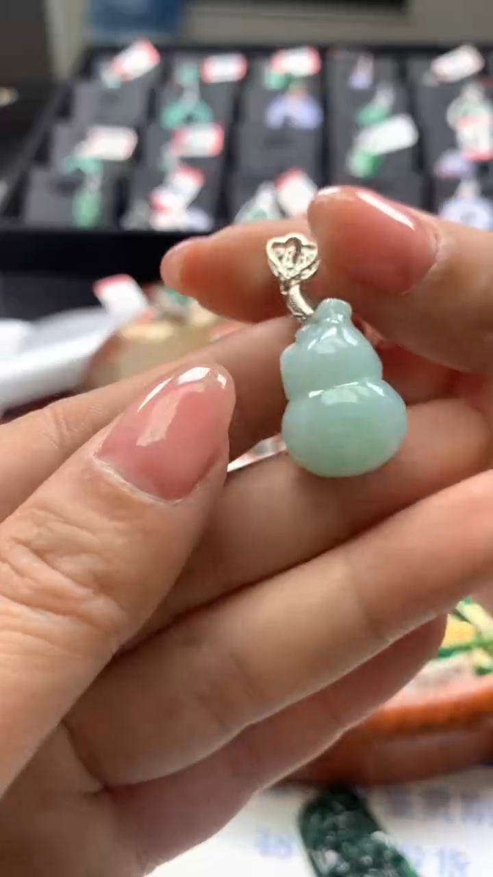 【闪购商品】翡翠颈饰银S925镶嵌吊坠