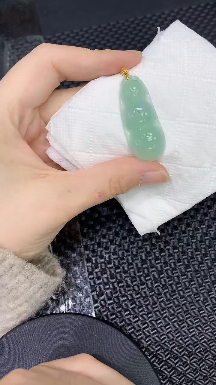 颈饰18K金镶嵌翡翠a货支持复检百元以上9元证书费自理