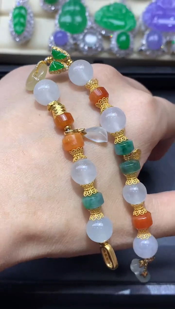 18K金镶嵌手链翡翠563-中国好珍宝