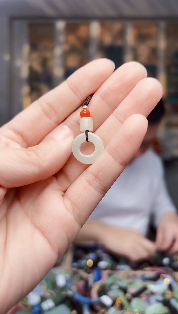 【闪购商品】和田玉挂件未镶嵌拍一发一