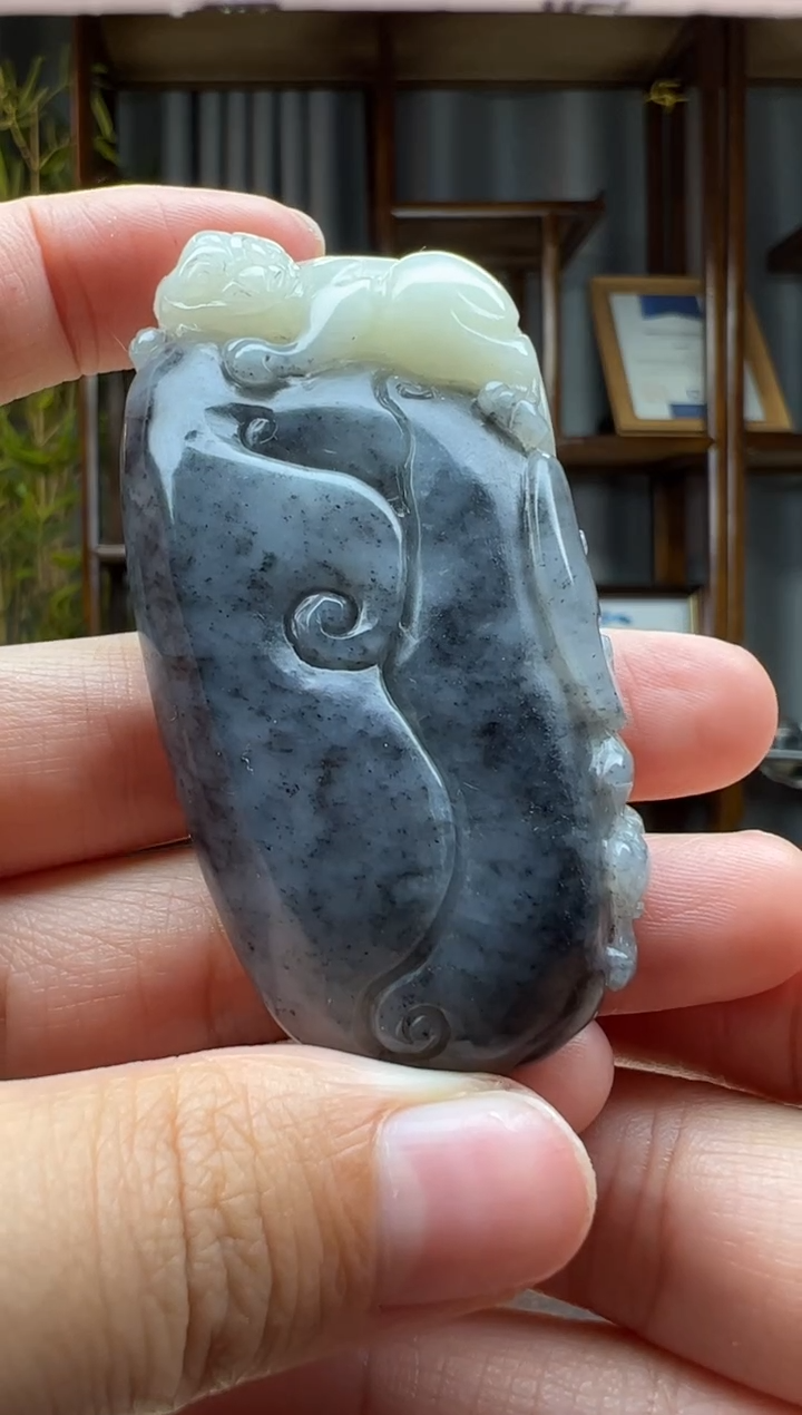 【闪购商品】和田玉颈饰未镶嵌手把