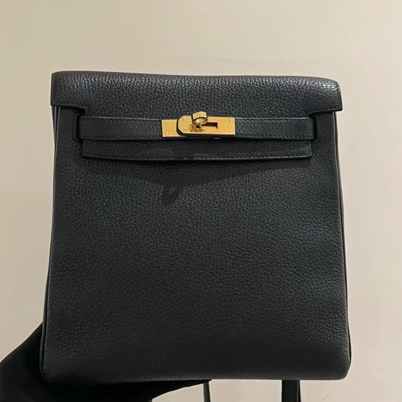 99新 Hermes/爱马仕 小花6枫Kelly Ado Gm 双肩包 黑色 金扣