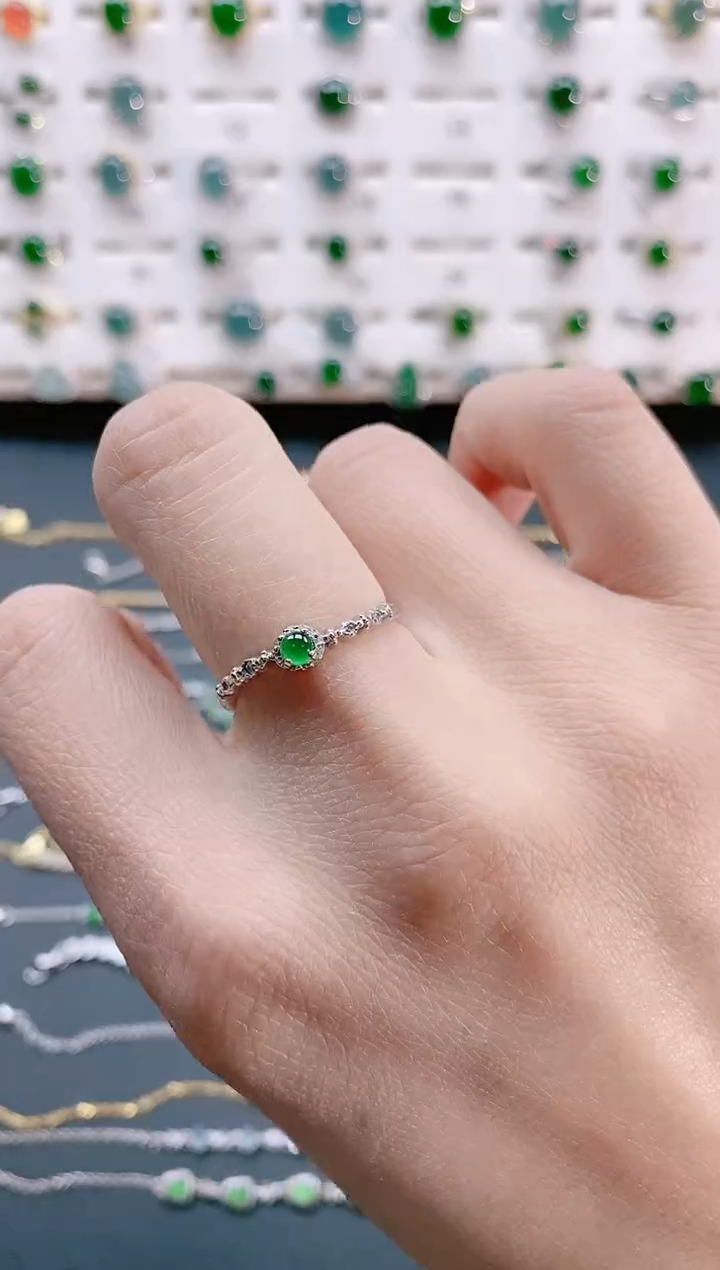 【闪购商品】翡翠戒指银S925镶嵌天然翡翠