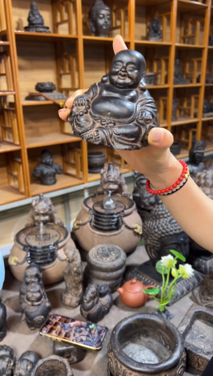 陶土【火山泥】未来佛