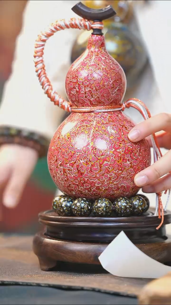 【闪购商品】WW118漆艺酒葫芦不包手串及旋转底座