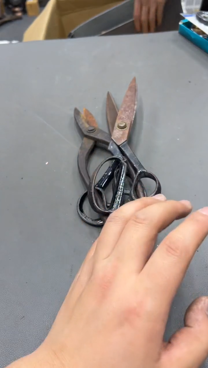 金属耐*工艺品小四孤品收藏