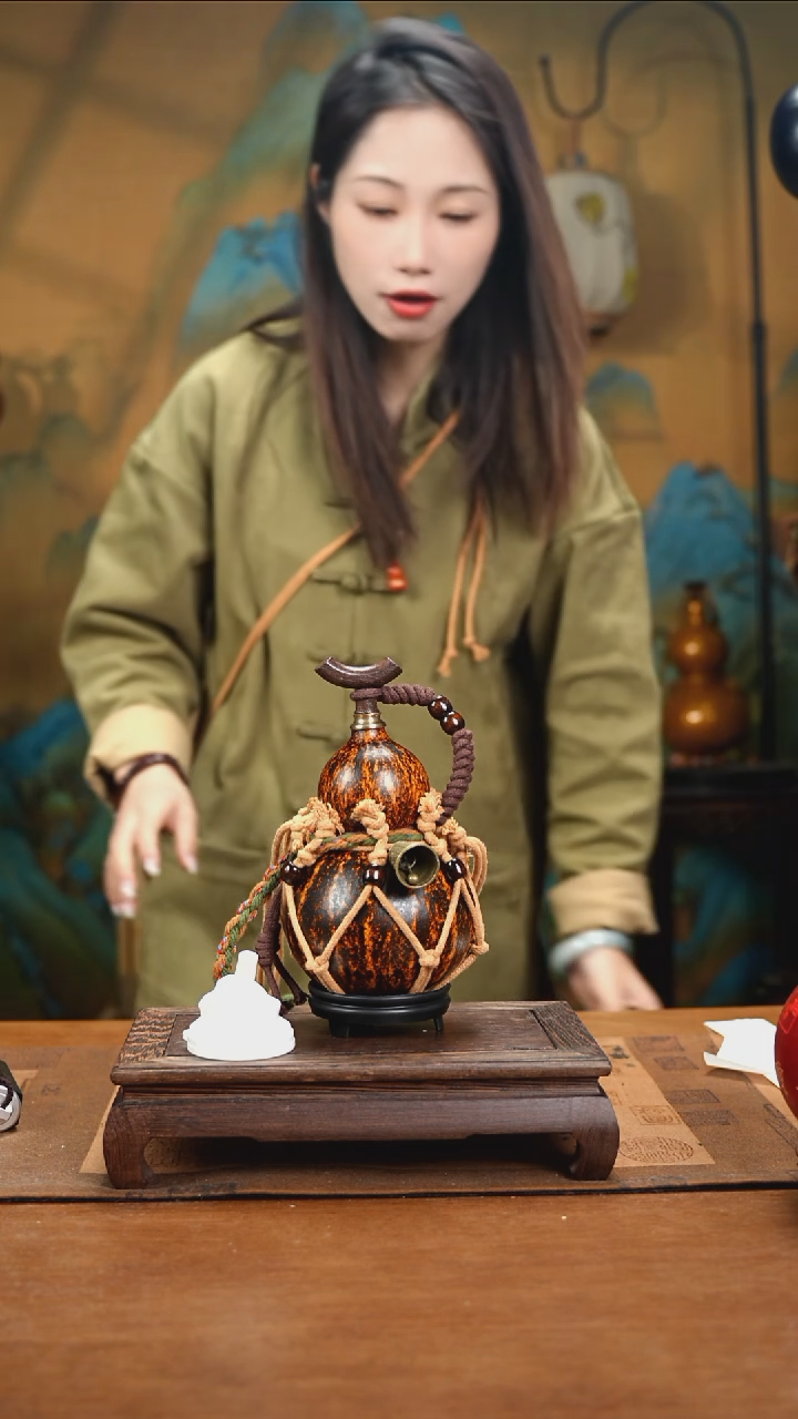 YD033复古网兜款天然酒葫芦（一物一拍）